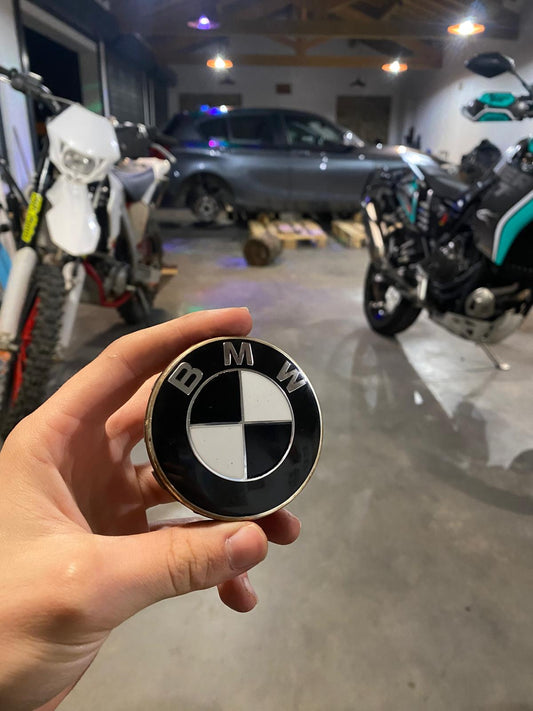 Tampa Emblema BMW